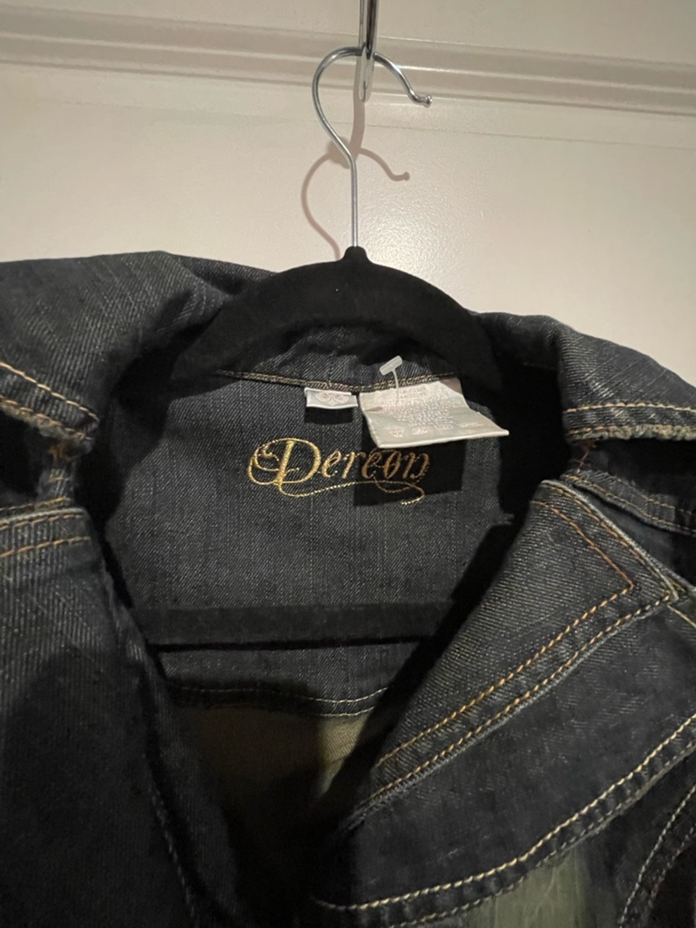 Dereon Black Denim Jacket with Gold Embroidery - Picture 5 of 7